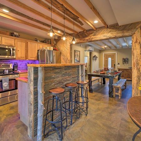 Cozy Cabin Retreat With Patio And Fenced Yard Payson Esterno foto
