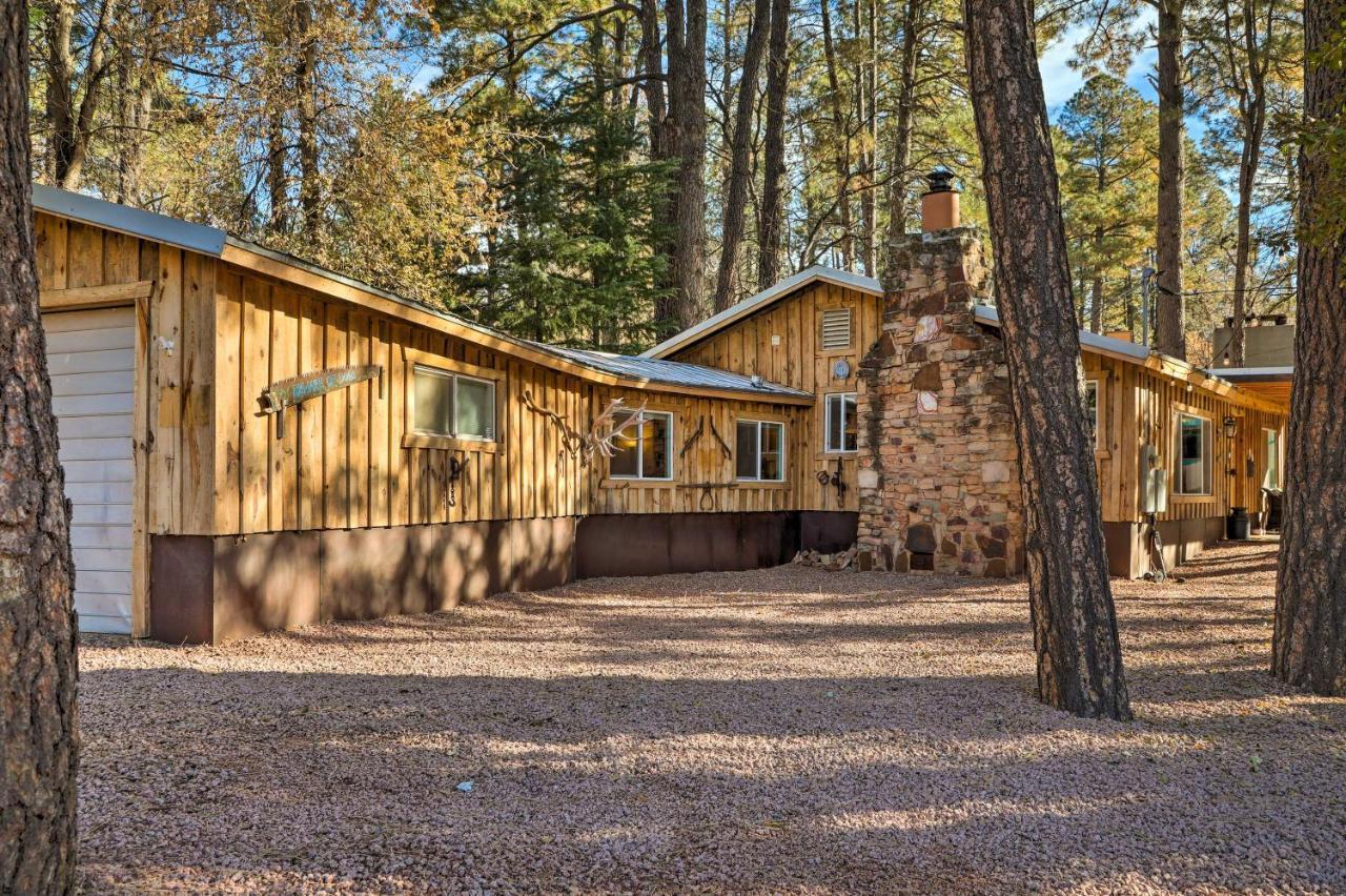 Cozy Cabin Retreat With Patio And Fenced Yard Payson Esterno foto
